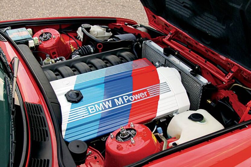 BMW M power engine