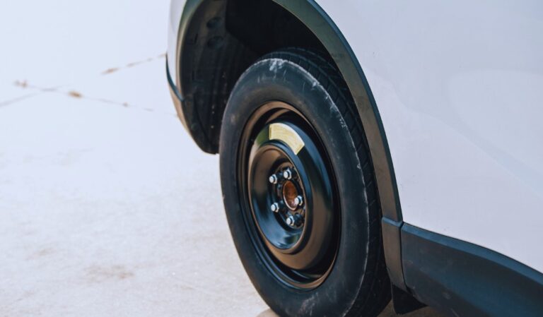 Is it safe to drive on donut tire