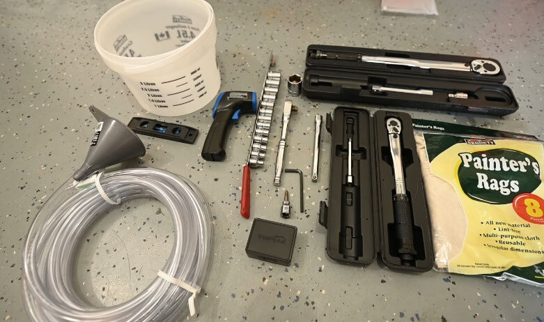 A collection of equipment for transmission fluid change